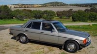 1985 Mercedes W123 230E